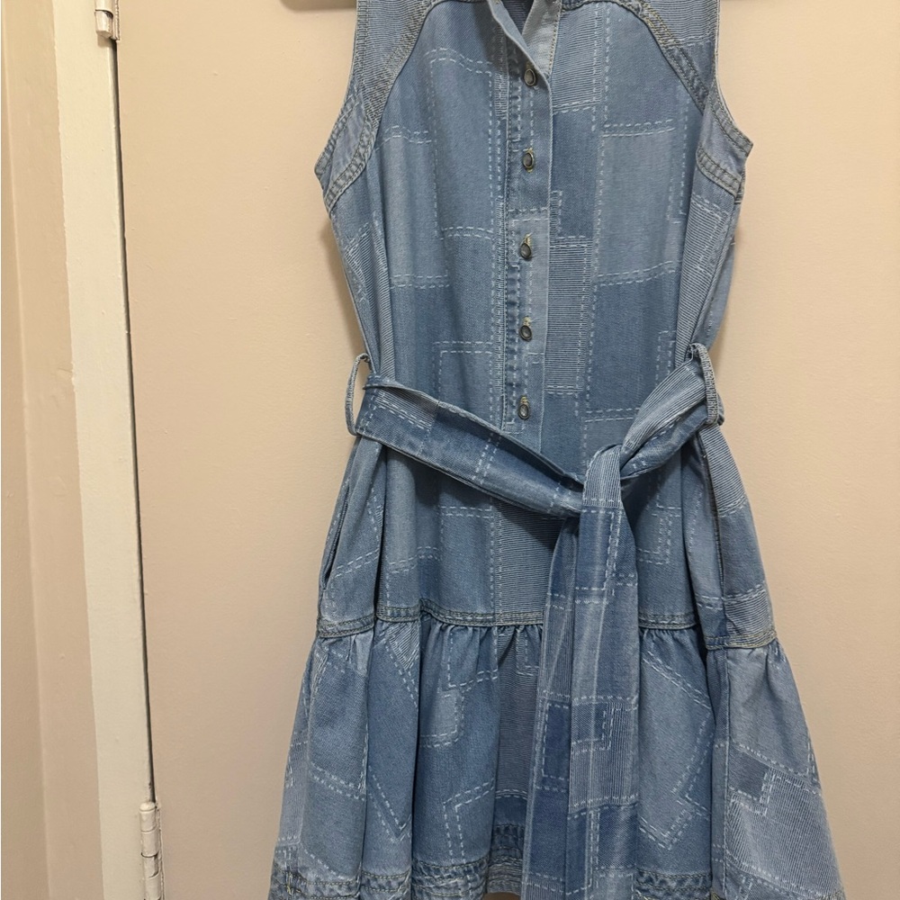 Elegant Blue Denim Dress with Belt & Glass Buttons – Ruffle Hem - Picture 3 of 10